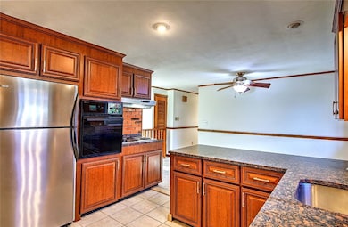 64 Peacedale Rd, Cumberland, RI 02864 - photo 4