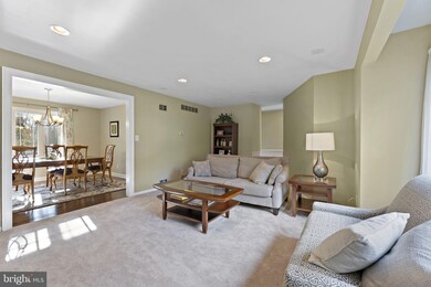 732 Bergeys Mill Rd, Schwenksville, PA 19473 - photo 6