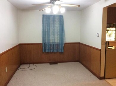 DINNING ROOM