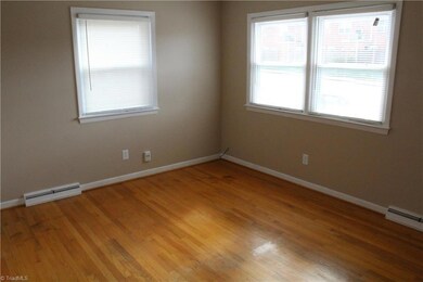 1308 W Meadowview Rd, Greensboro, NC 27403 - photo 5