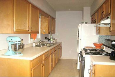 1617 57th Place, Des Moines, IA 50310 - photo 4