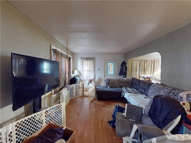 2304 14th St SW, Akron, OH 44314 - photo 3