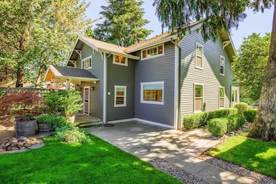 111 Cedar St, Rogue River, OR 97537 - photo 5