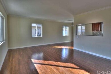 Living room toward dinrm 
