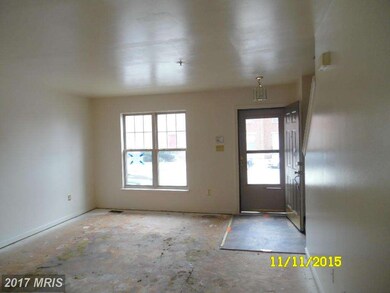 302 N Fremont Ave, Baltimore, MD 21201 - photo 3
