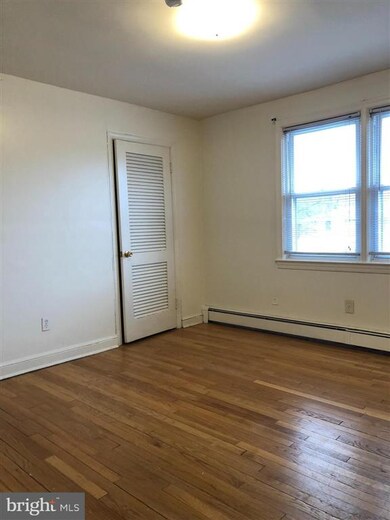 702 Laurel Ave unit 4, Laurel, MD 20707 - photo 5