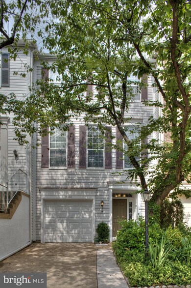 5104 Observation Way, Alexandria, VA 22312 - photo 2