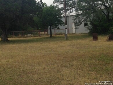 125 Private Road 345, Hondo, TX 78861 - photo 5