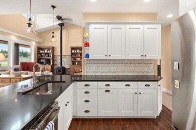 Kitchen 4