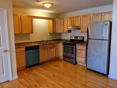 16 Margin St unit 6, Lynn, MA 01905 - photo 4