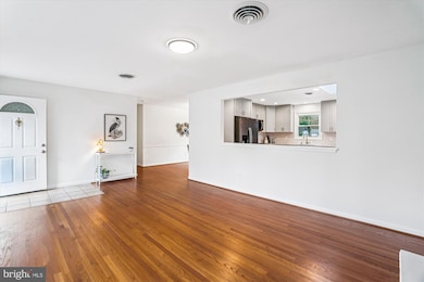 2211 Mount Hebron Dr, Ellicott City, MD 21042 - photo 7