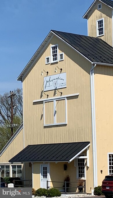 115 N 28th St, Purcellville, VA 20132 - photo 4