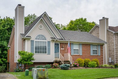 7502 Astrid Way, Louisville, KY 40228 - photo 3