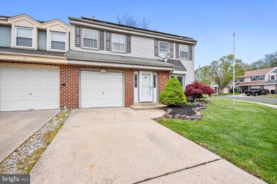 207 Burnam Wood Dr, Mount Laurel, NJ 08054 - photo 2