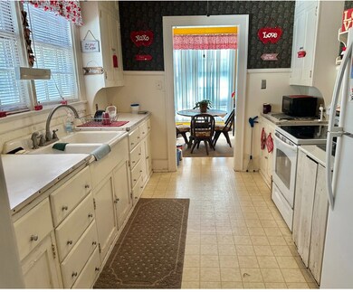 1303 W 3rd Ave, Albany, GA 31707 - photo 7