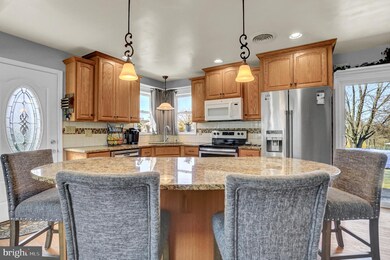 2715 Tattoo Dr, Chambersburg, PA 17202 - photo 4