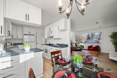 4822 Pavalof St, Anchorage, AK 99507 - photo 5