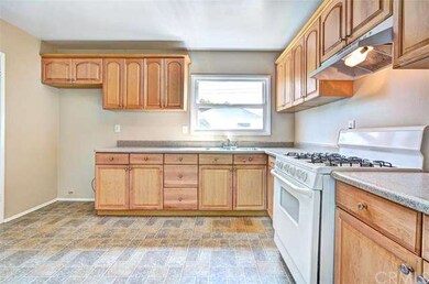 5644 Faculty Ave, Lakewood, CA 90712 - photo 2