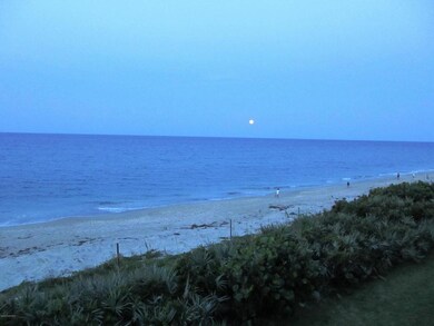 Full moon rising
