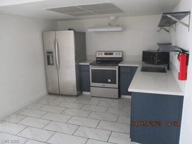 5217 W Cheyenne Ave unit 4, Las Vegas, NV 89108 - photo 6