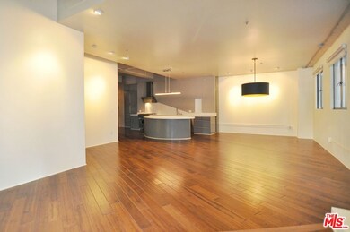 Eastern Columbia Lofts unit M8, Los Angeles, CA 90014 - photo 7