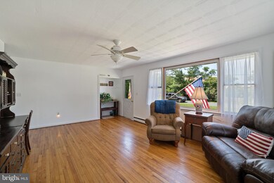 321 Chenowith Dr, Stevensville, MD 21666 - photo 4