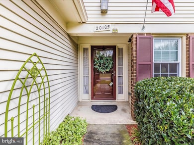 20105 Waringwood Way, Montgomery Village, MD 20886 - photo 3