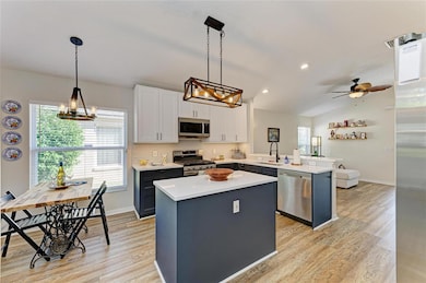 11204 Coralbean Dr, Lakewood Ranch, FL 34202 - photo 4