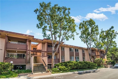 5937 Armaga Spring Rd unit O, Rancho Palos Verdes, CA 90275 - photo 2