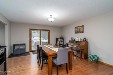 SWP-7308972