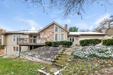 001-photo-front-view-6538511