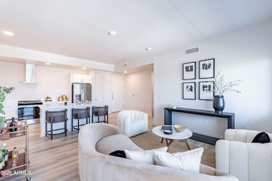 19-web-or-mls-Central - HD-19