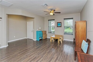 15909 Oakleaf Run Dr, Lithia, FL 33547 - photo 3