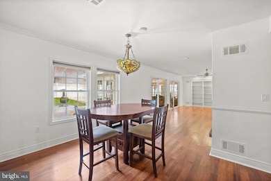 301 Snowball Dr, Levittown, PA 19056 - photo 7