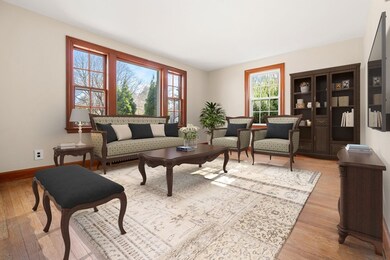 13 Remsen Ave, Medfield, MA 02052 - photo 2