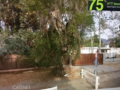 14917 Bledsoe St, Sylmar, CA 91342 - photo 3