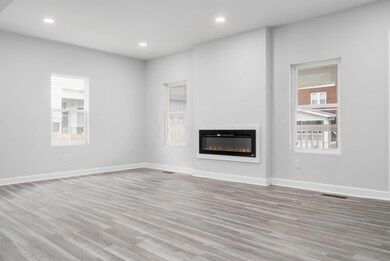 905 Carpenter Street, Columbus, OH 43206