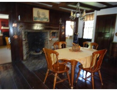 5 Fairhaven Rd unit Rental, Mattapoisett, MA 02739 - photo 4