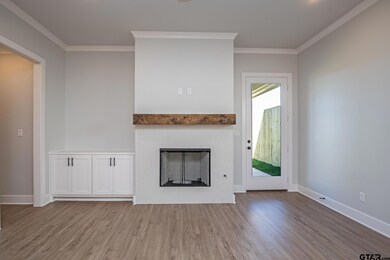 7027 Hillside Ave, Tyler, TX 75707 - photo 7