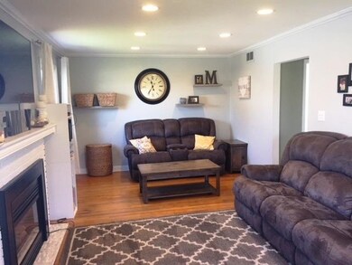 8517 Dewey St, Crown Point, IN 46307 - photo 7