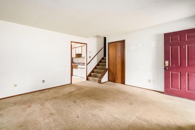 2701 Mellowbrook St, Columbus, OH 43232 - photo 2