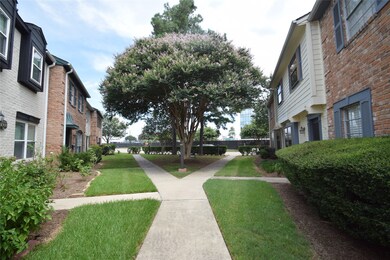 14357 Lost Meadow Ln, Houston, TX 77079 - photo 3