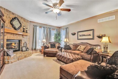 7713 Alden Rd, Shawnee, KS 66216 - photo 7