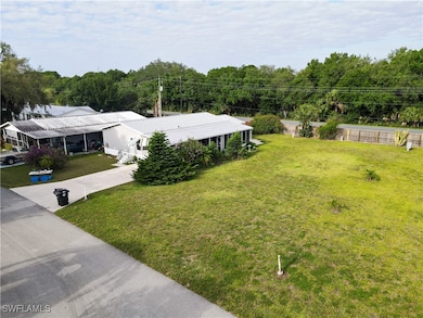 933 Yacht Club Way NW, Moore Haven, FL 33471 - photo 7