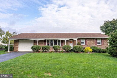 85 Hillside Dr, Ephrata, PA 17522 - photo 4