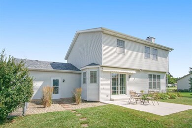 7214 E Grace Ave, New Carlisle, IN 46552 - photo 4