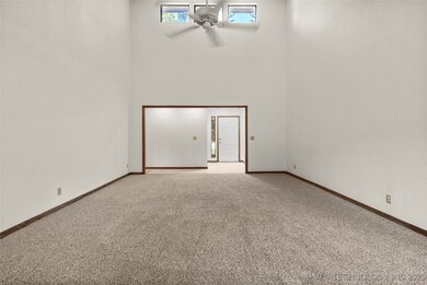 3310 W Pittsburg Place, Broken Arrow, OK 74012 - photo 6