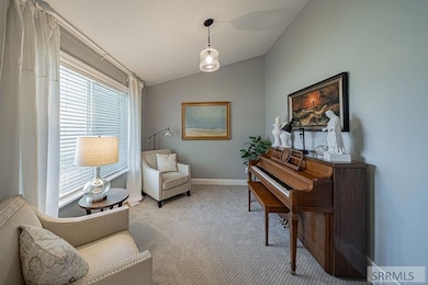 Office/ Den