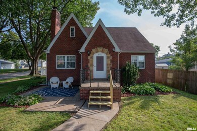 901 W 16th St, Davenport, IA 52804 - photo 3