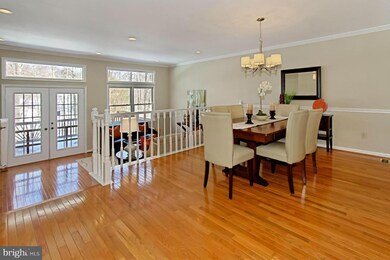 8023 Galla Knoll Cir, Springfield, VA 22153 - photo 4